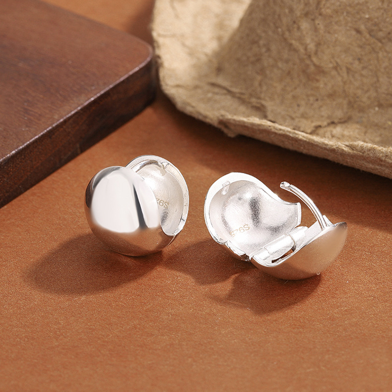 Statement Earrings Oversized - Boucles d'oreilles créoles sphériques brossées en