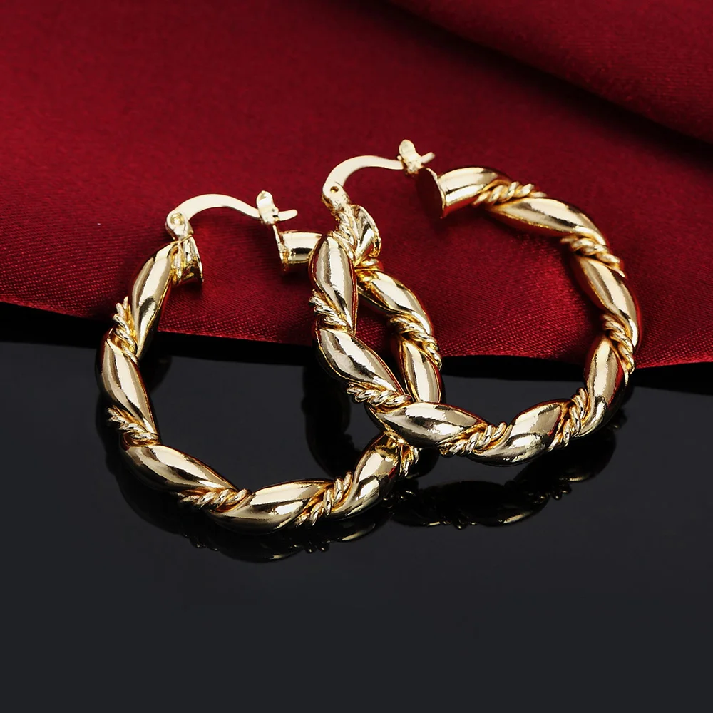 Statement Earrings Oversized - Boucles d'oreilles rondes en corde d'or