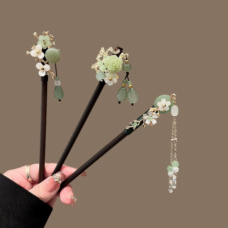 Hair Fork Stick - Épingle à cheveux en bois Antique