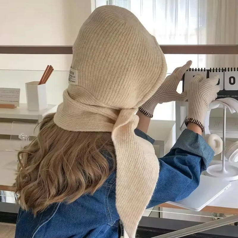 Écharpe-chapeau en tricot 2-en - Women'S Accessories Go Outdoors avis et prix